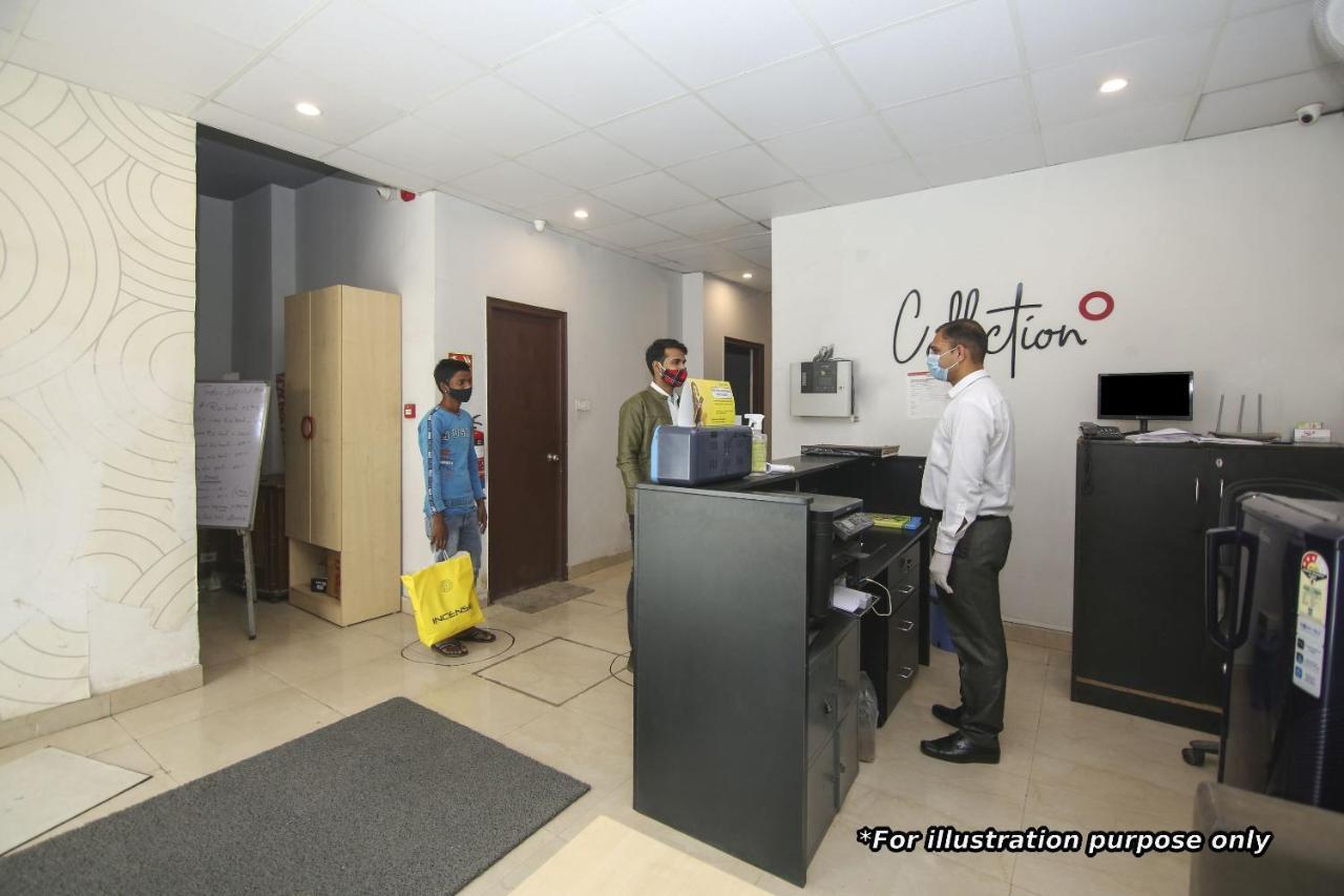 Collection O 76248 Hotel D Crown New Delhi Ngoại thất bức ảnh